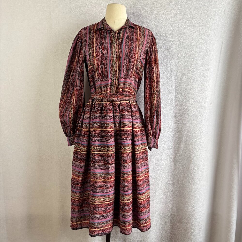 1970s Abstract Print Long Sleeve Shirtwaist Dress